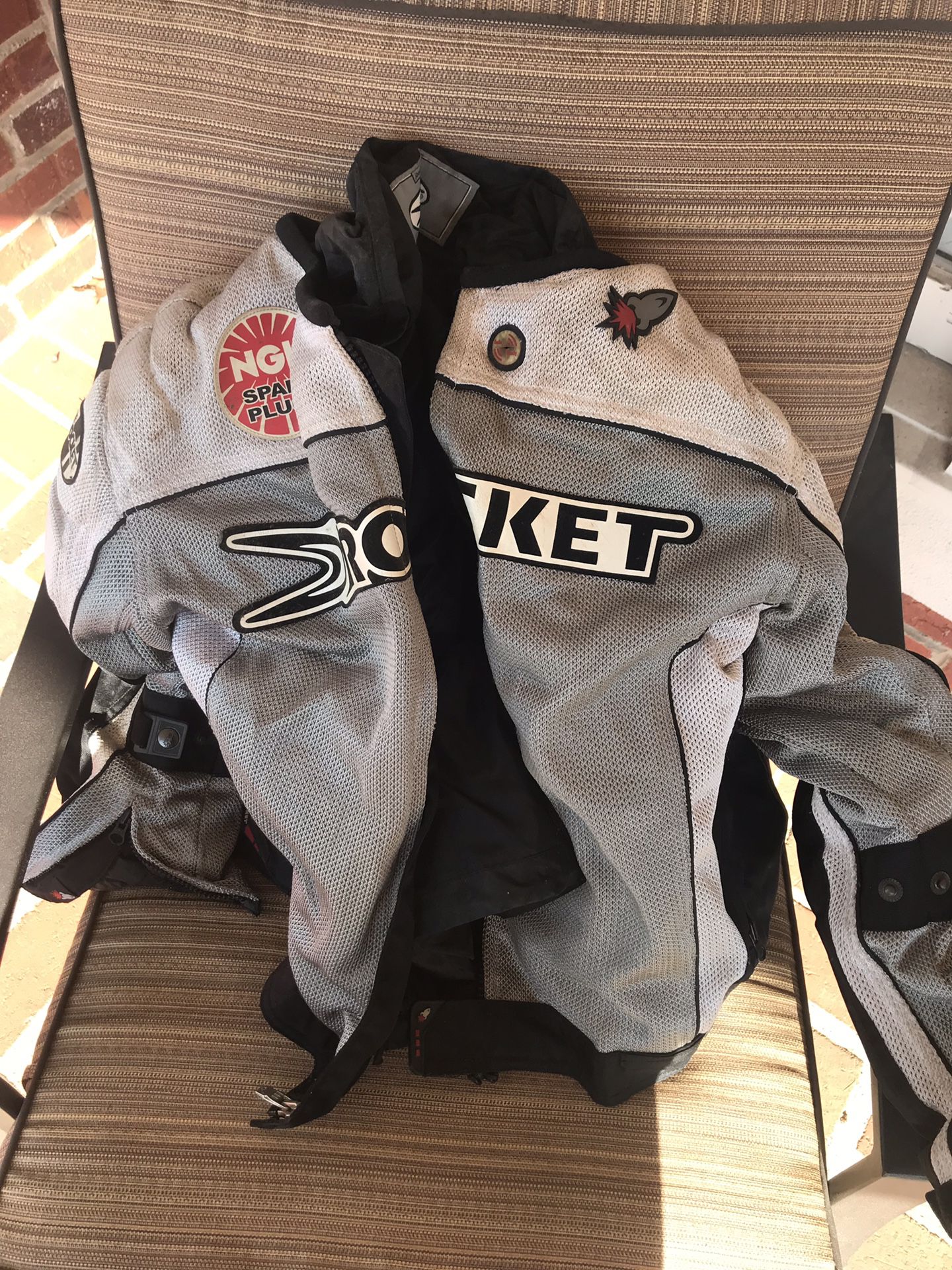 Men’s Joe rocket jacket mesh great for riding.