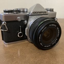 Olympus OM-1