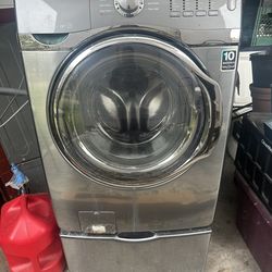 Parts - Samsung Front Load Washer “Needs Front Rubber seal OR Good for Parts$25 TODAY ONLY ”