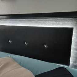 Black Headboard With Lighting