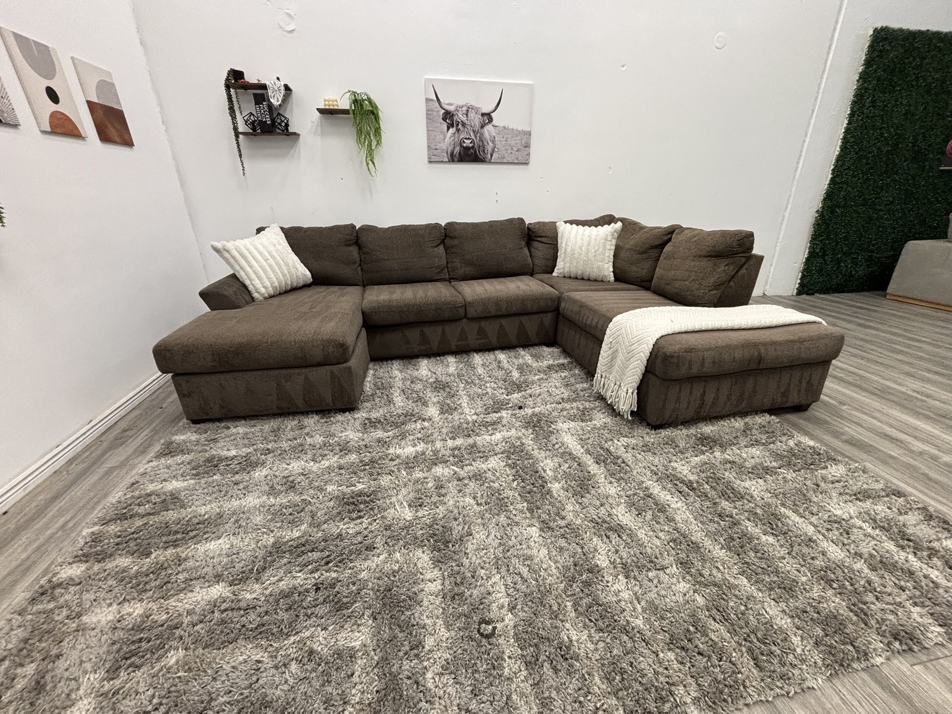Brown Sectional Couch - Free Delivery
