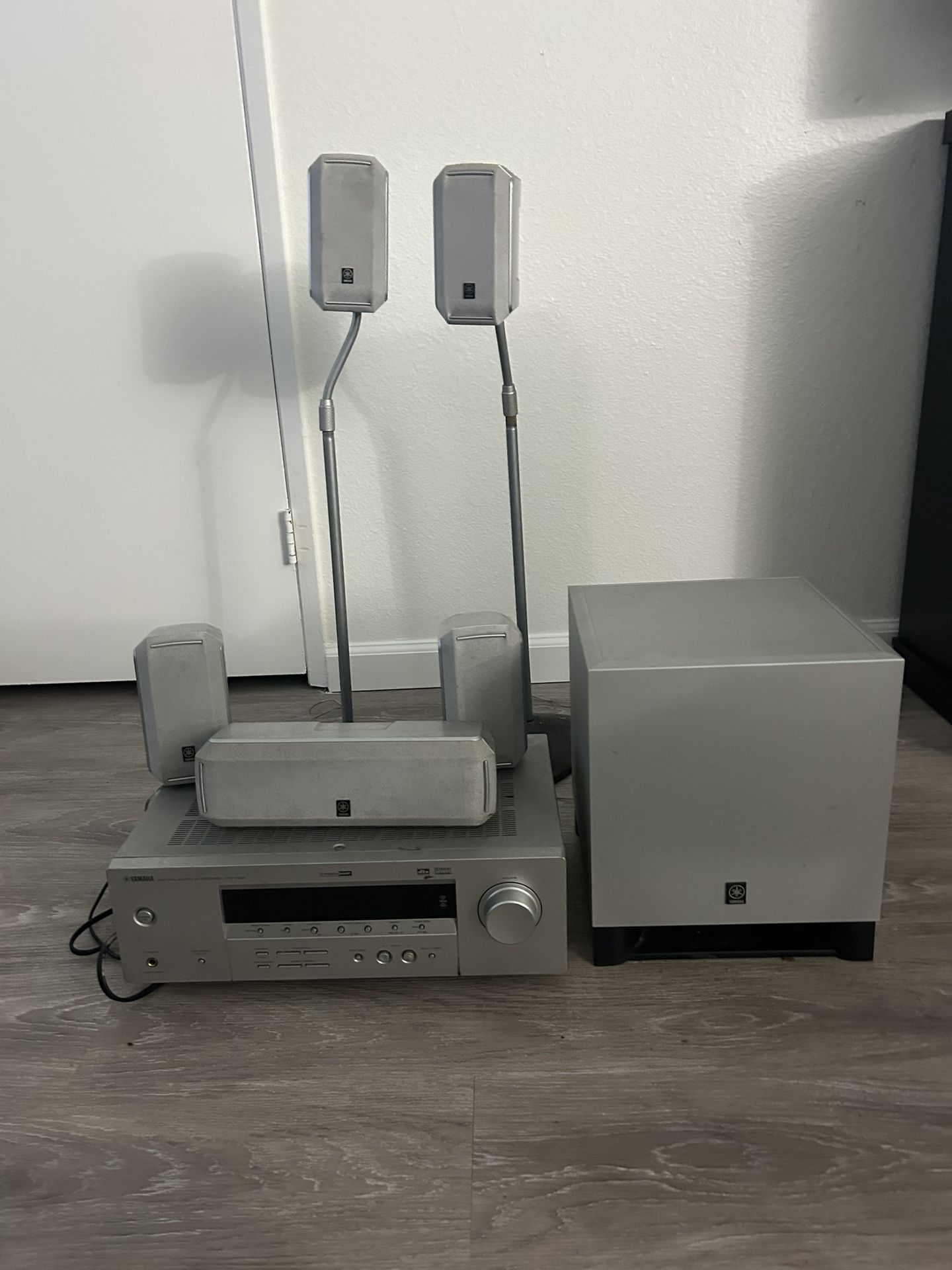 Yamaha Surround Sound Receiver HTR-5930