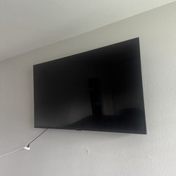 Insignia TV