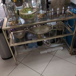 Consola / Vanity in Metal Gold with Glass.2 shelves .New!