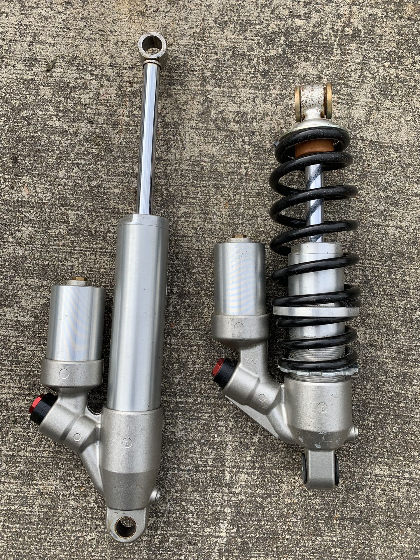 Ski-Doo 600rs rear shocks