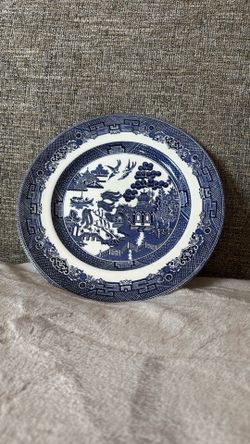 Vintage One Dinner Plate  WILLOW  Johnson Bros  England    