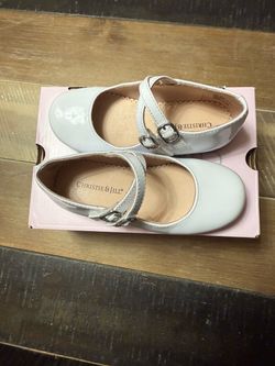White shoes for toddler size 9