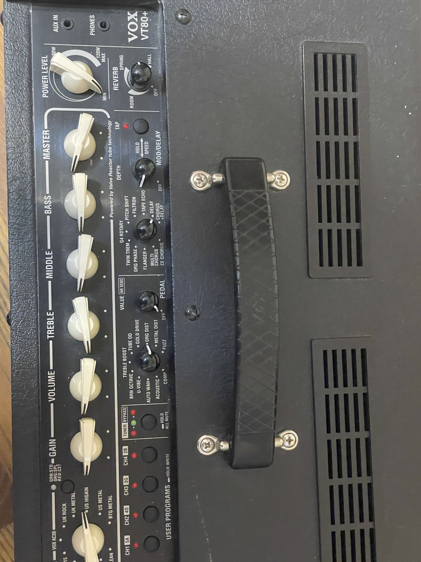 Vox Guitar Amplifier