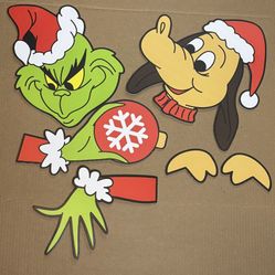 The Grinch Peeker Backyard Fence Decor - Christmas