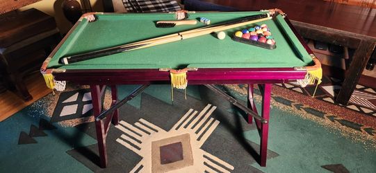 Classic 44" Mini Pool Table.