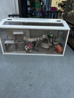 Hamper Cages And Tanks 