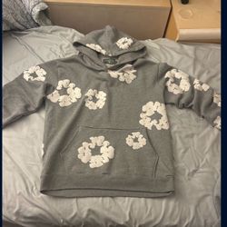 Denim Tear Sweater Grey