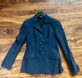 R.J. Women’s Navy Show Coat. Size: 2R
