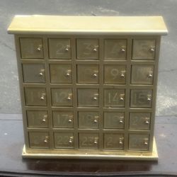 Cubicle Organizer