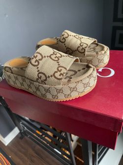 Gucci Angelina Platform Slides $400 OBO size 39