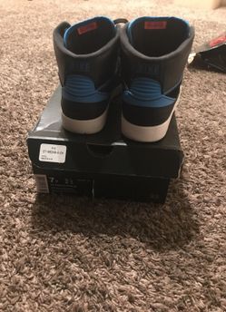 Size 7y Jordans retro 2