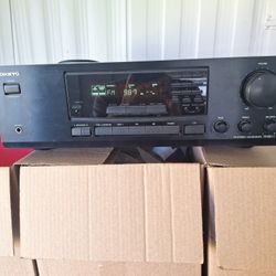 Onkyo Home Reciever Tx-8211