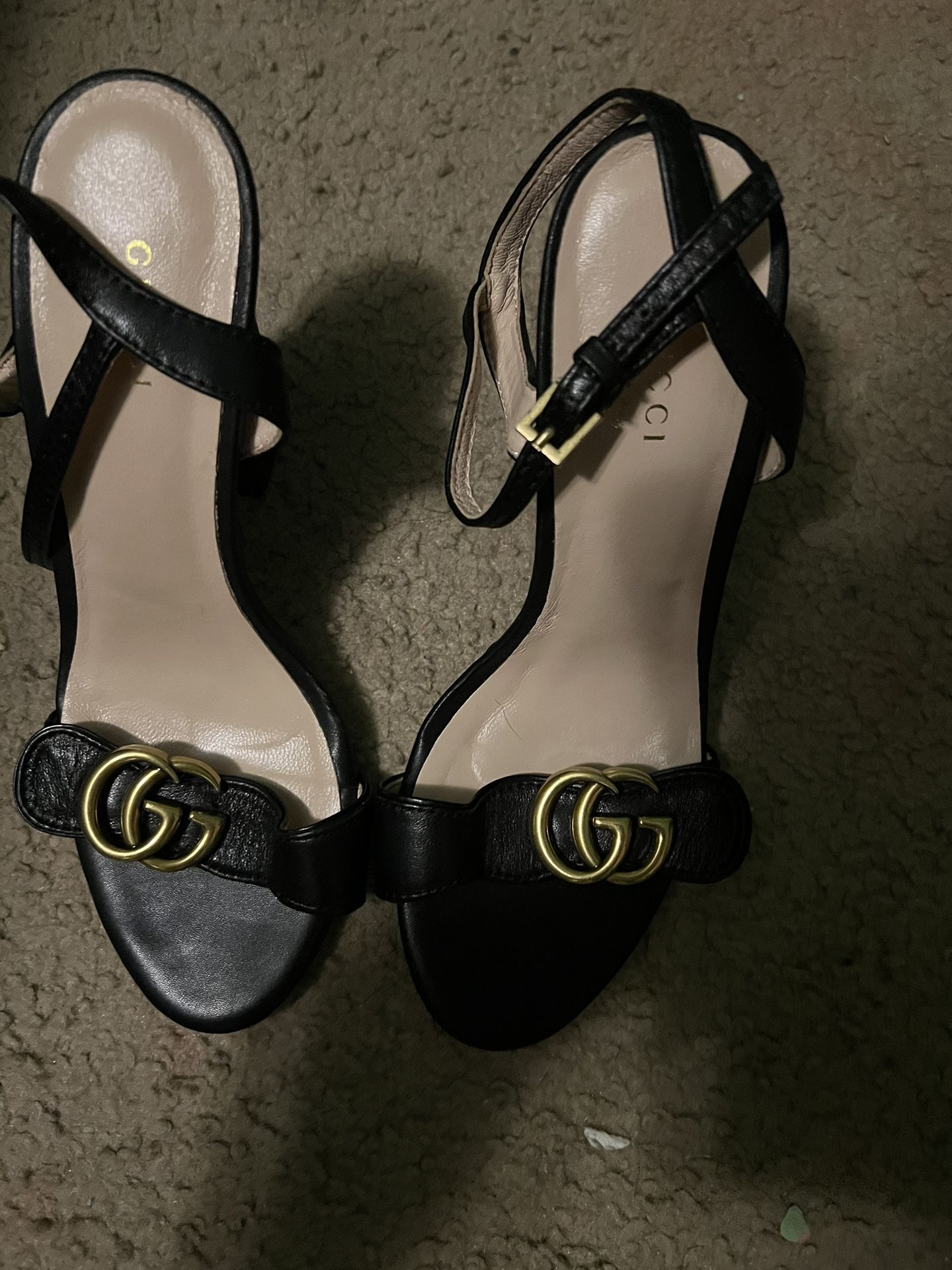 Gucci Heals