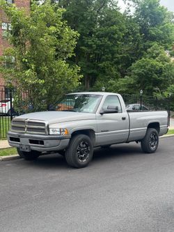 1996 dodge ram 2500 lt