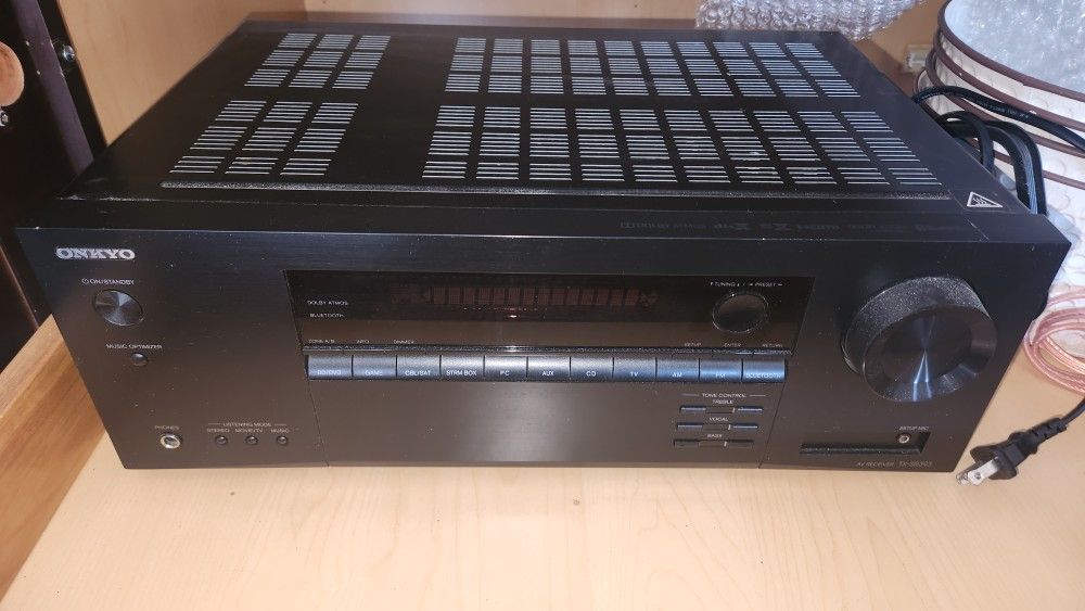 Onkyo Reciever
