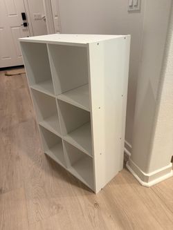 Storage cabinet