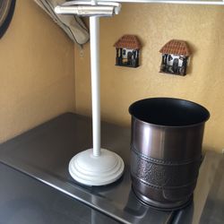 Toilet Holder And Trashcan