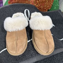 Child Ugg Slippers 