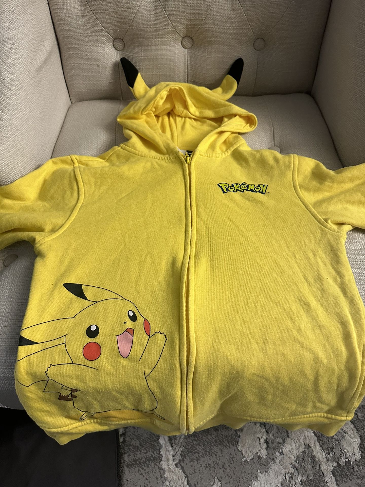 Pokémon Pikachu Hoodie and Robe 