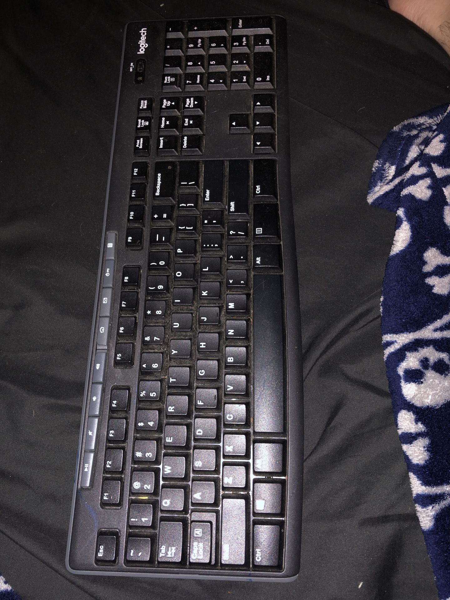 Logitech BT Keyboard no usb