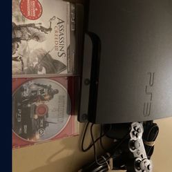 PS3 Slim 320 Gig W Control And Games 