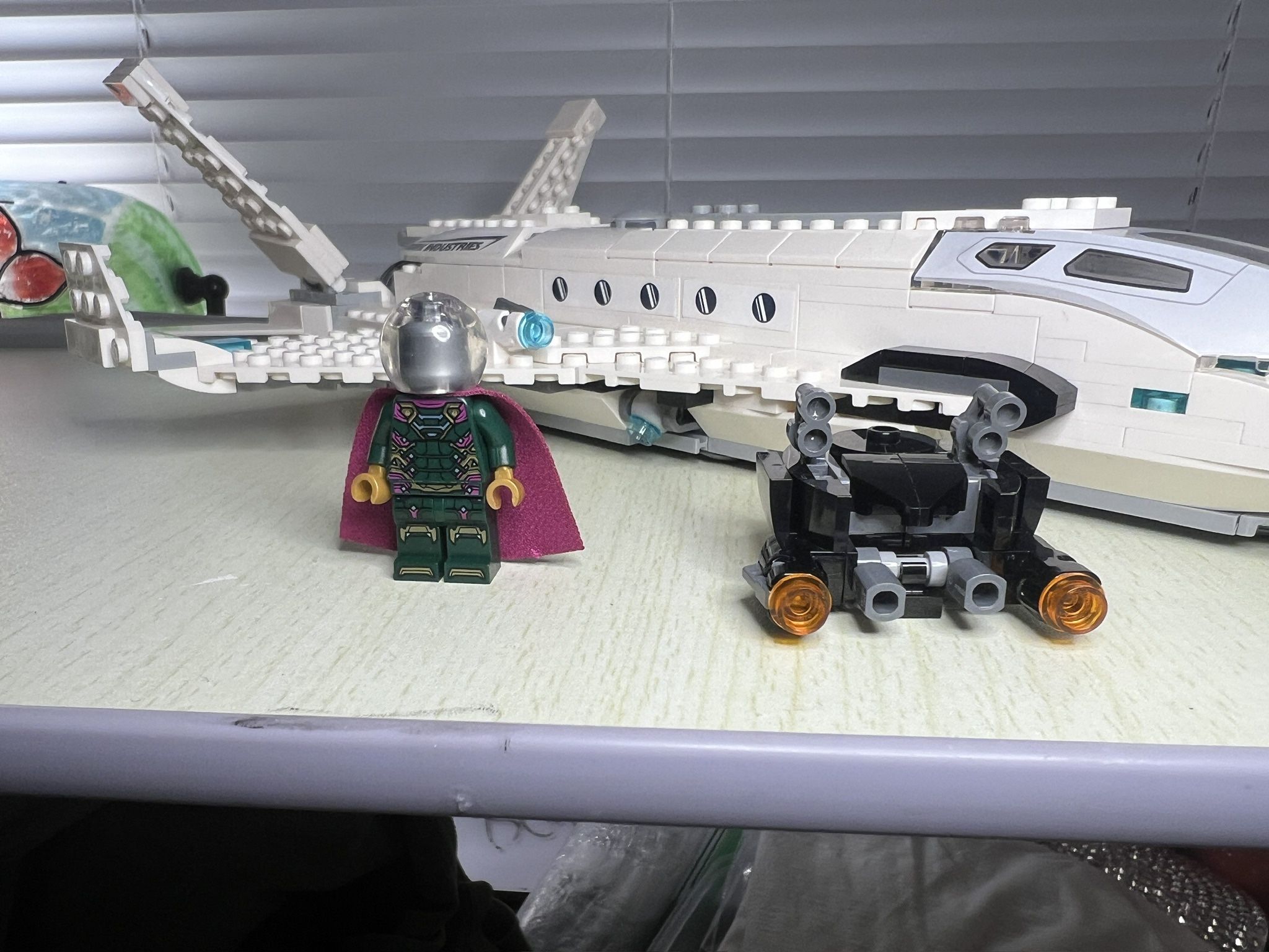 Lego Marvel Stark Jet and the Drone Attack (76130) — complete jet build, one fig