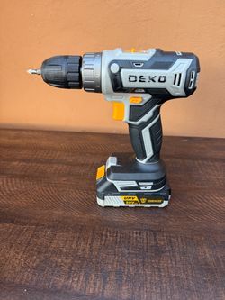 Drill with battery no charger