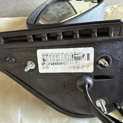 2011 Chevy Tahoe Side Mirrors