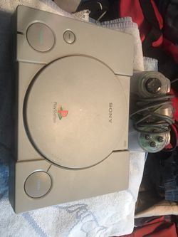 Sony PlayStation & Video now color personal video player with discs