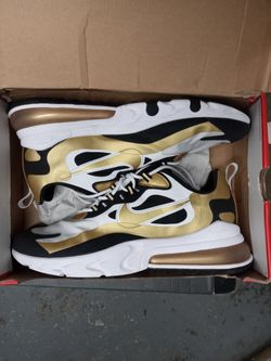 MEN'S NIKE SNEAKERS".