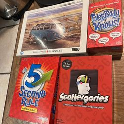 Board / Social Games & Puzzle (2 used & 2 new)
