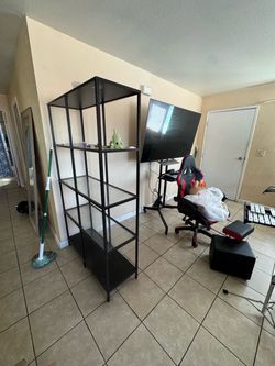 Black Metal and Glass Display Shelf