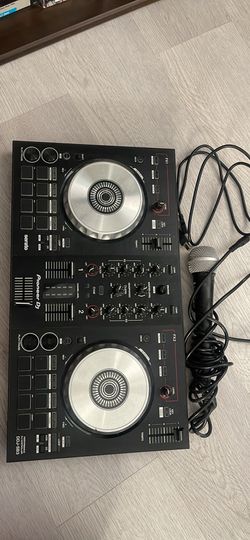Pioneer DJ DDJ-SB3 Controller