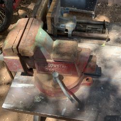 Colombian Cleveland Bench D 46 Vice