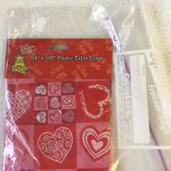 Valentine table cloth