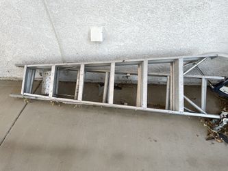 8 Foot Ladder 
