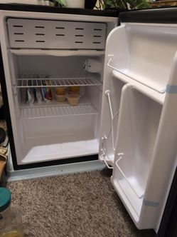 Mini fridge