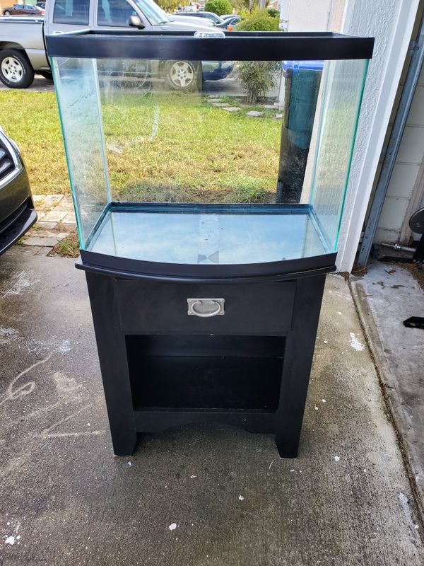 30 gallon Bowfront Fish Tank, Light & Stand for Sale in Orlando, FL