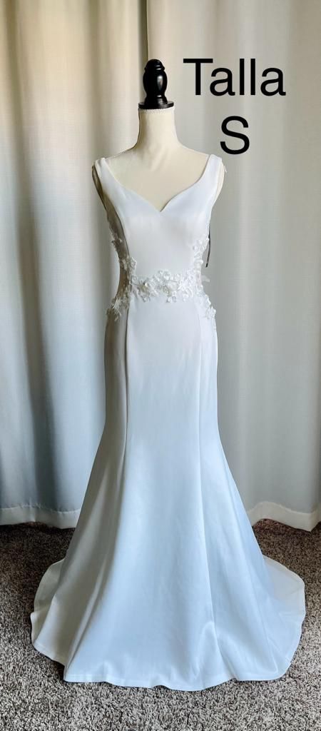 Hello future brides Tenemos Hermosos Vestidos Nuevos 