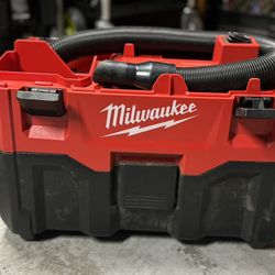 Milwaukee Vacuum Portable 