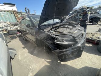 2022 VOLKSWAGEN TIGUAN PARTS ONLY