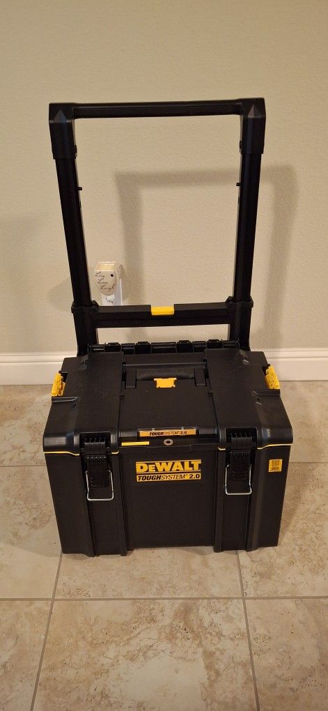 Brand New Dewalt Tough System 2.0 Rolling Tool Box With Rubber Tires