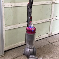 Dyson Ball Complete Vacuum Cleaner 