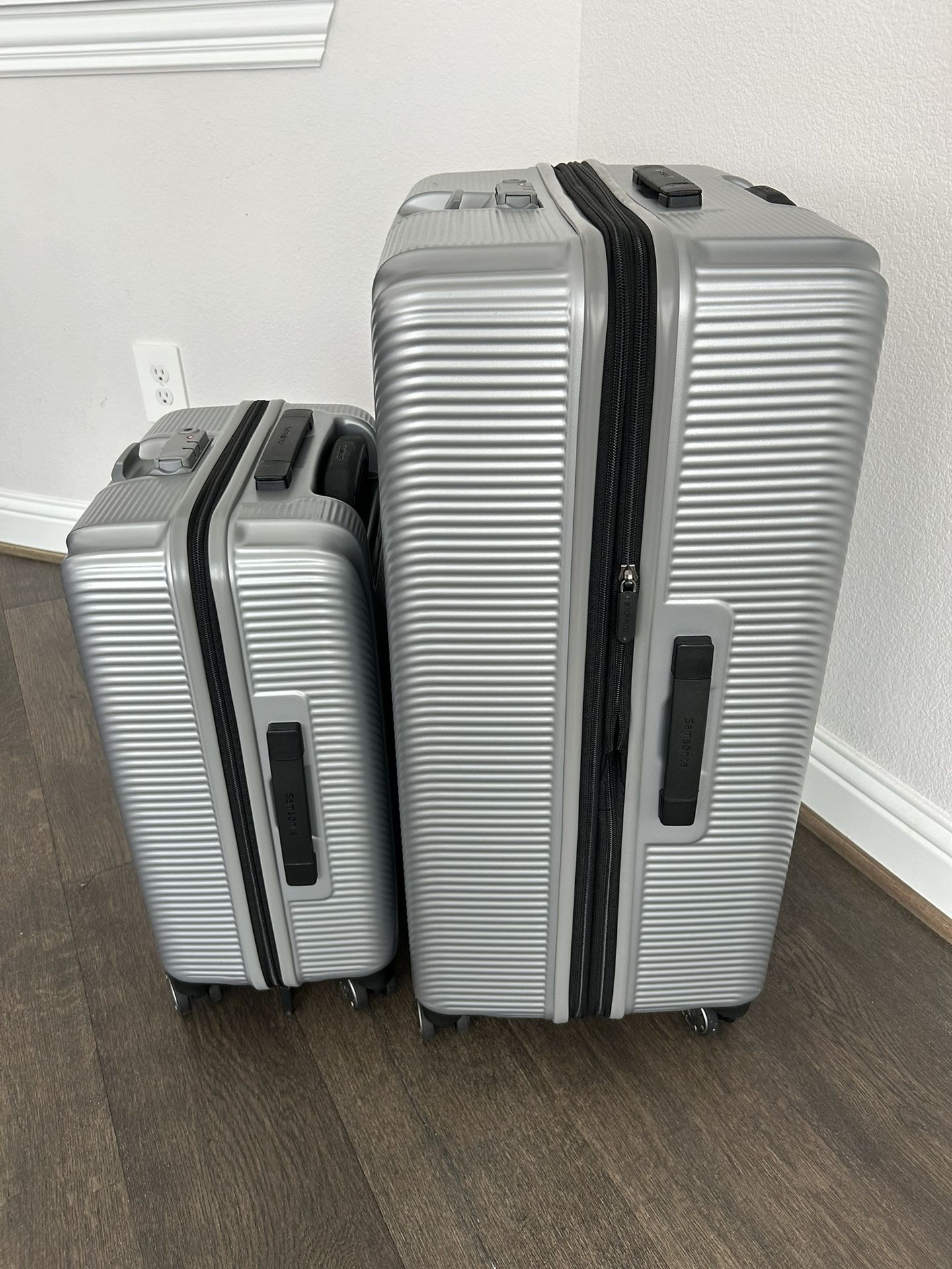 Samsonite Element XLT 2-Piece Luggage Set - gray,Spinner Wheels