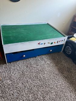 Free train table